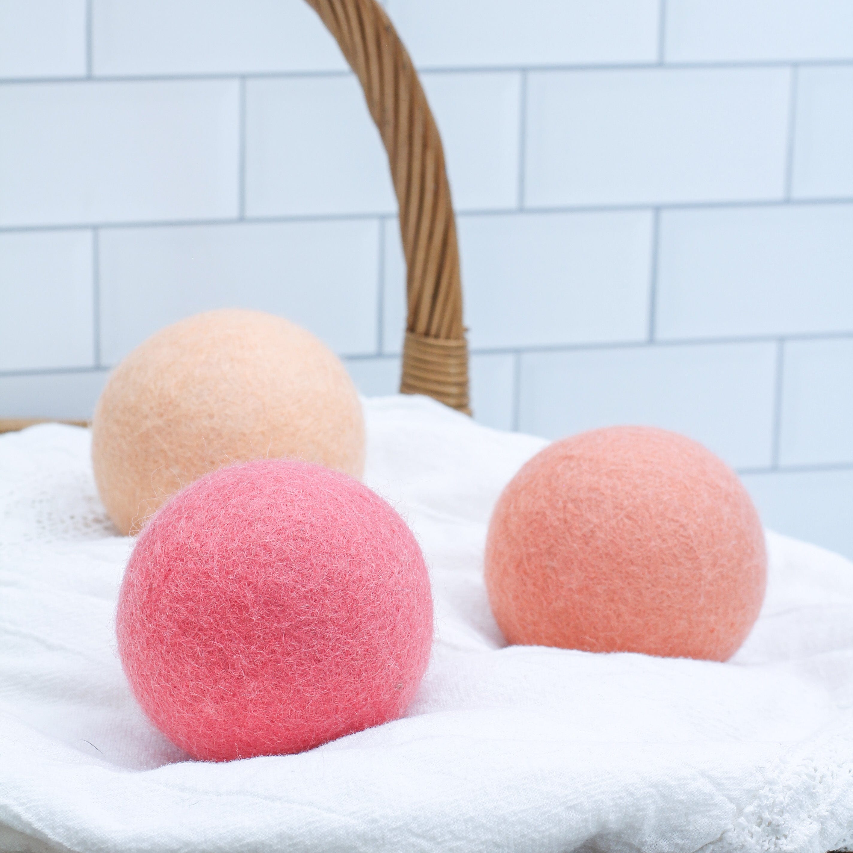 Friendsheep Eco Dryer Balls Coral Ombre Trio