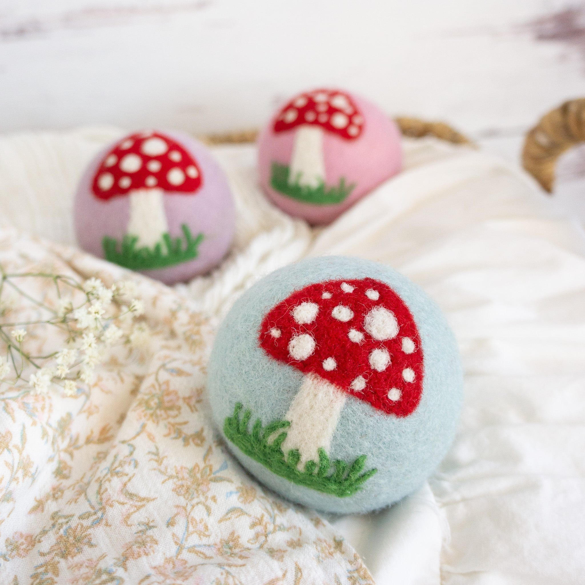 Friendsheep Eco Dryer Balls Twilight Mushroom Trio - Limited Edition