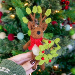 Friendsheep Andy the Wreath Deer Eco Ornament
