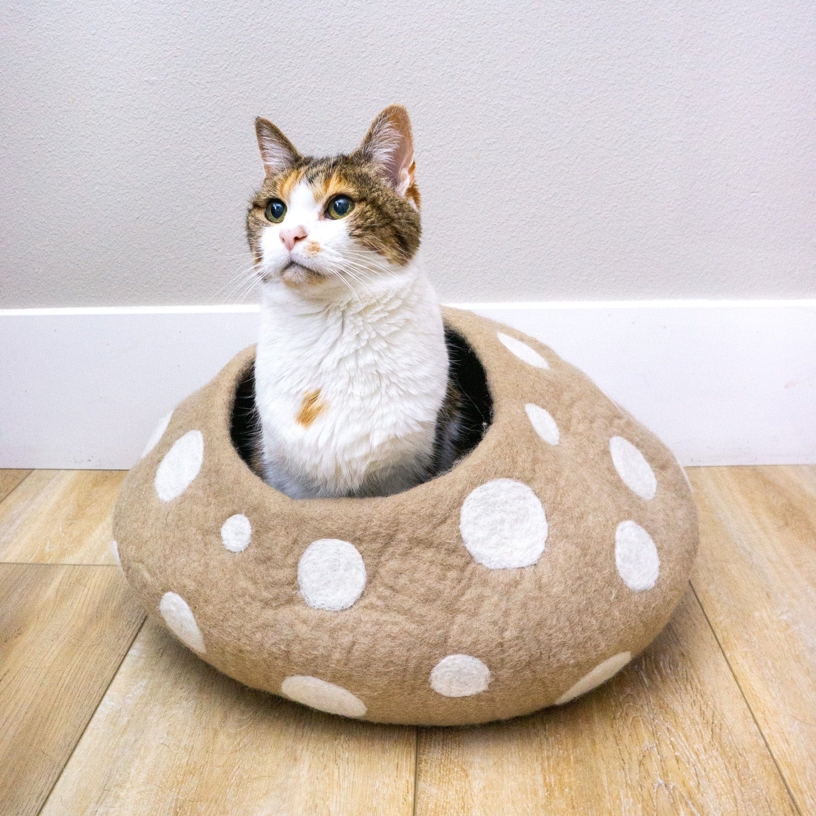 Friendsheep Pets Beige Mushroom Eco Kitty Cave