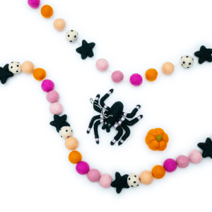 Friendsheep Pink & Spooky - Eco Garland