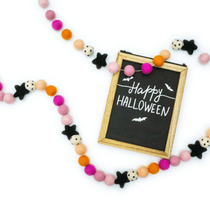 Friendsheep Pink & Spooky - Eco Garland