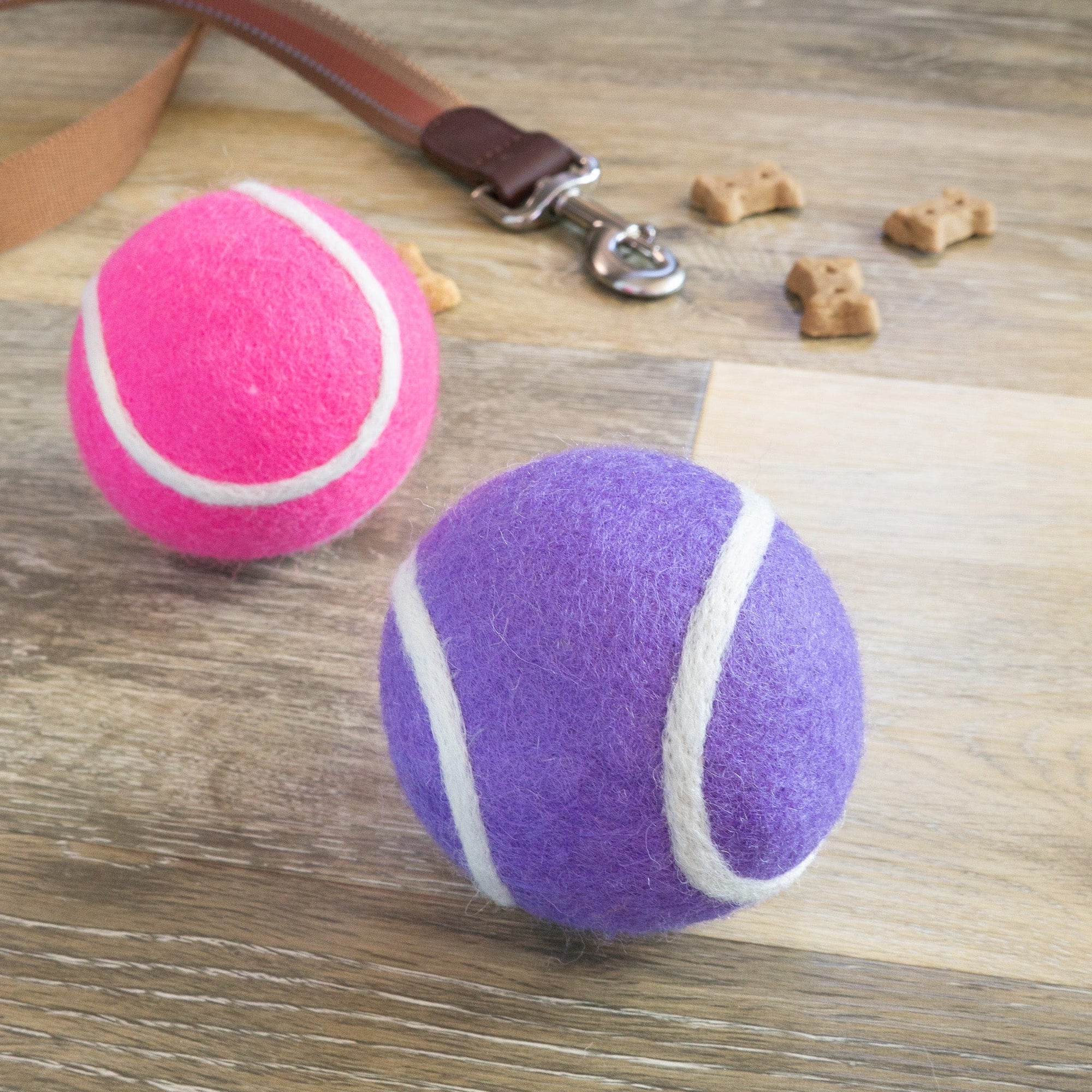 Friendsheep Sustainable Wool Goods Pet Toys Pink & Purple Tennis Wool Ball Toy