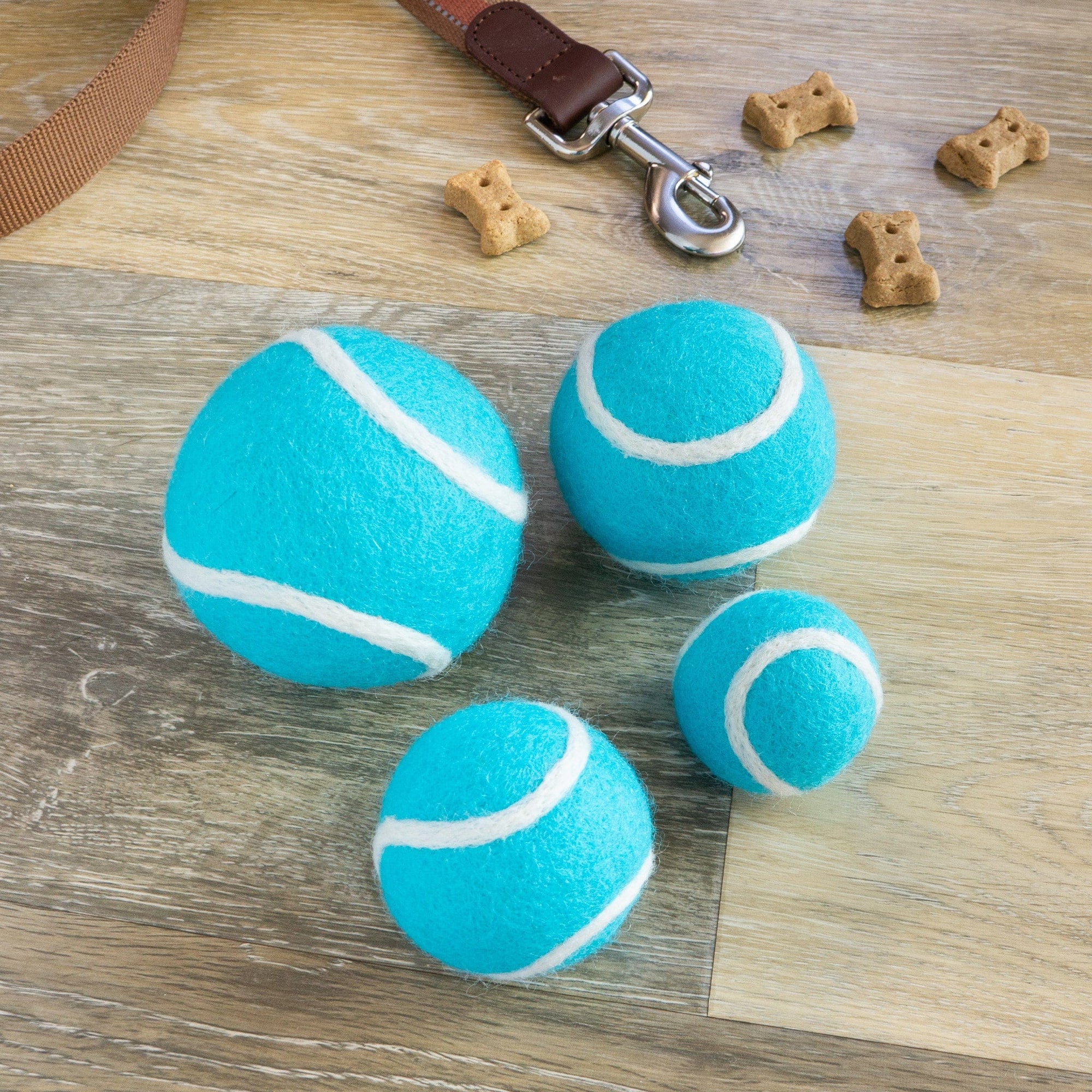 Friendsheep Sustainable Wool Goods Pet Toys Teal & Green Tennis Wool Balls Dog Toy