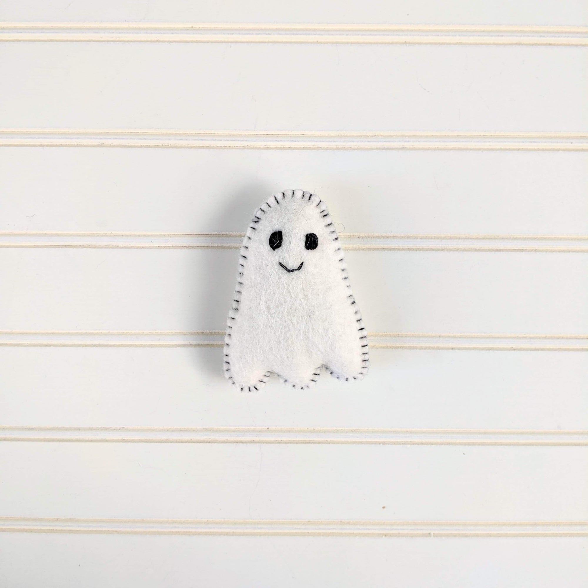 Friendsheep Bo the Smiling Ghost