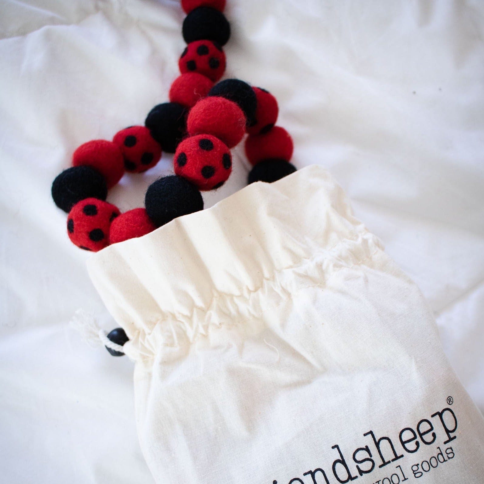 Friendsheep Large Ladybug Eco Garland