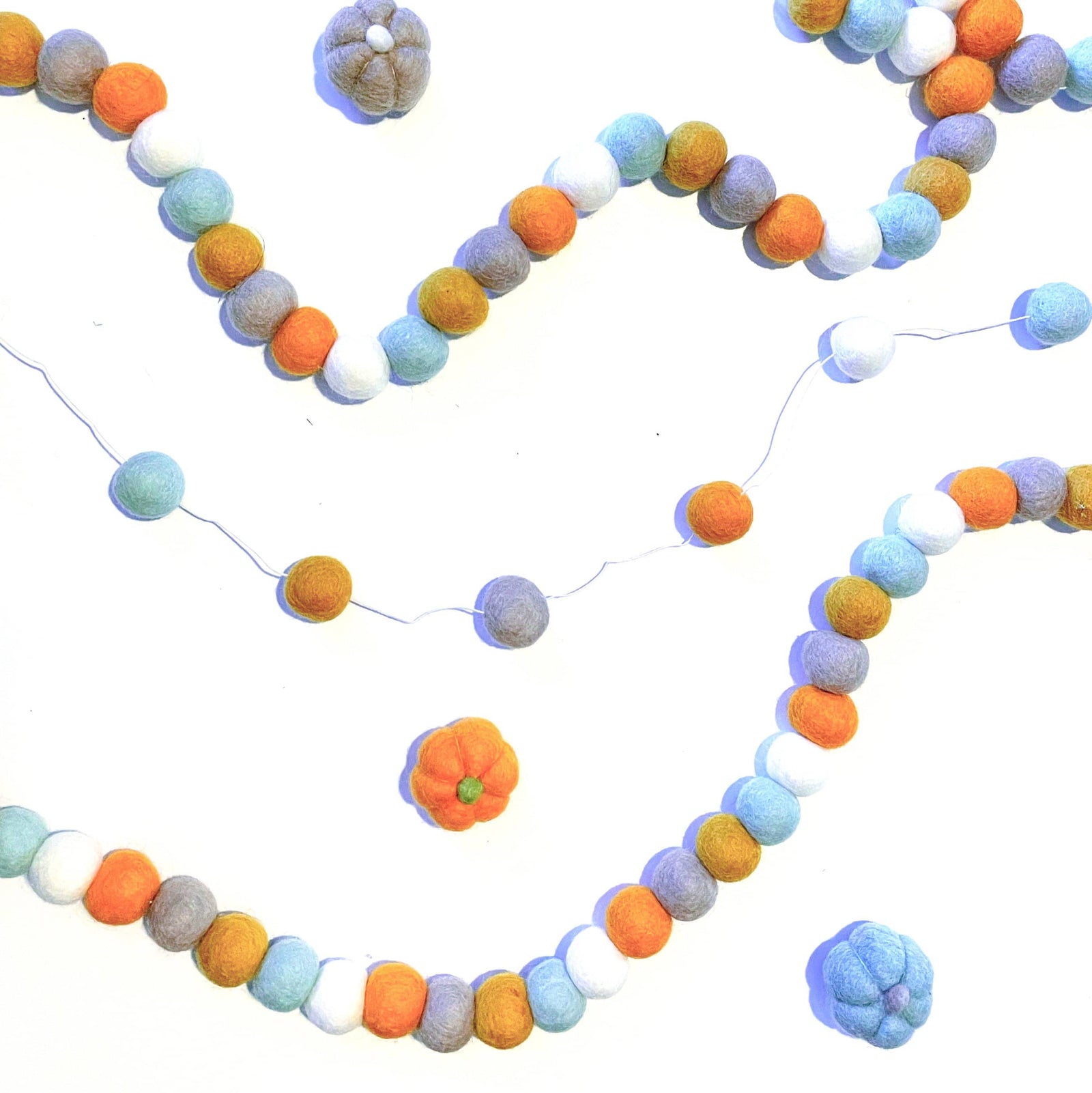 Friendsheep Pumpkin Patch - Eco Garland