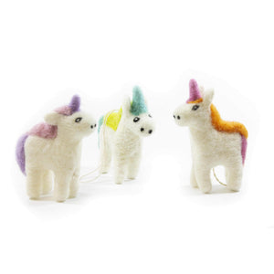 Friendsheep Sustainable Wool Goods Hanging Animals Rainbow Unicorns - Set of 3