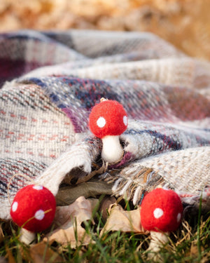 Friendsheep Sustainable Wool Goods Hanging Animals Red Toadstool Ornaments - Set of 3