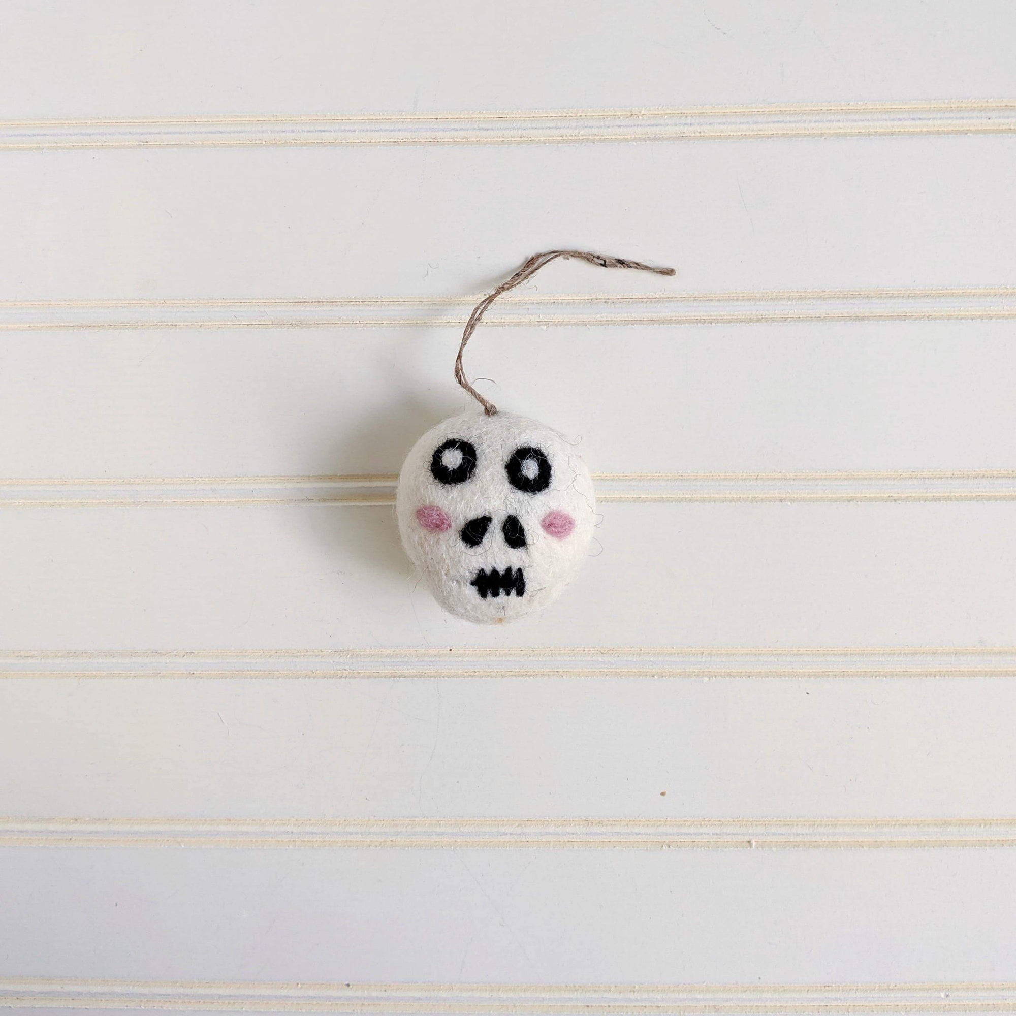 Friendsheep Sustainable Wool Goods Jack the Skull