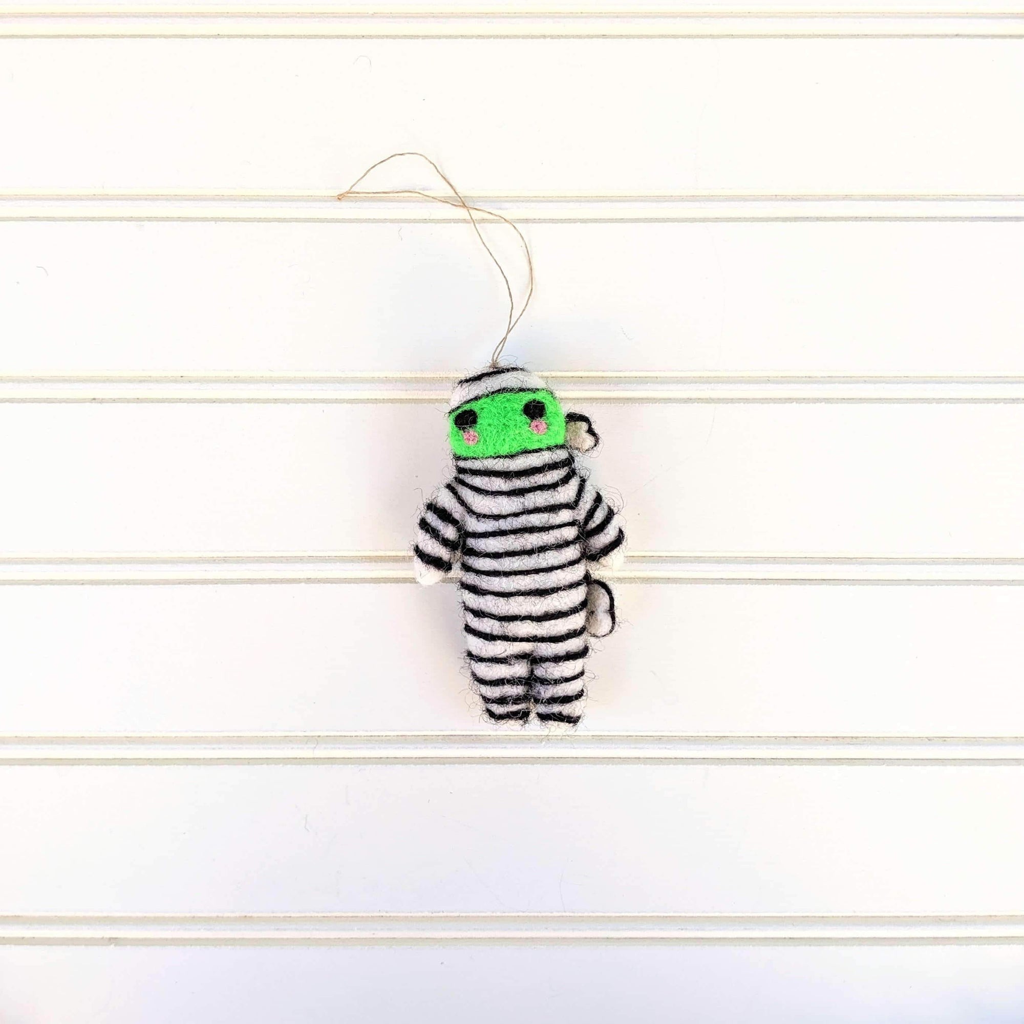 Friendsheep Sustainable Wool Goods Marvin the Mummy