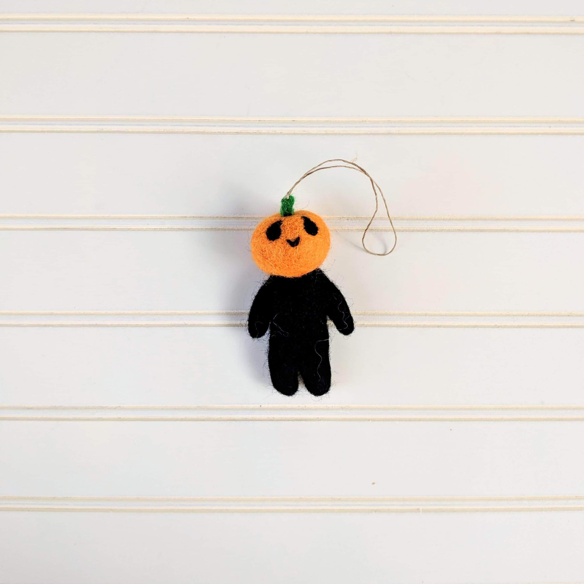 Friendsheep Sustainable Wool Goods Mr Pumpkin Head
