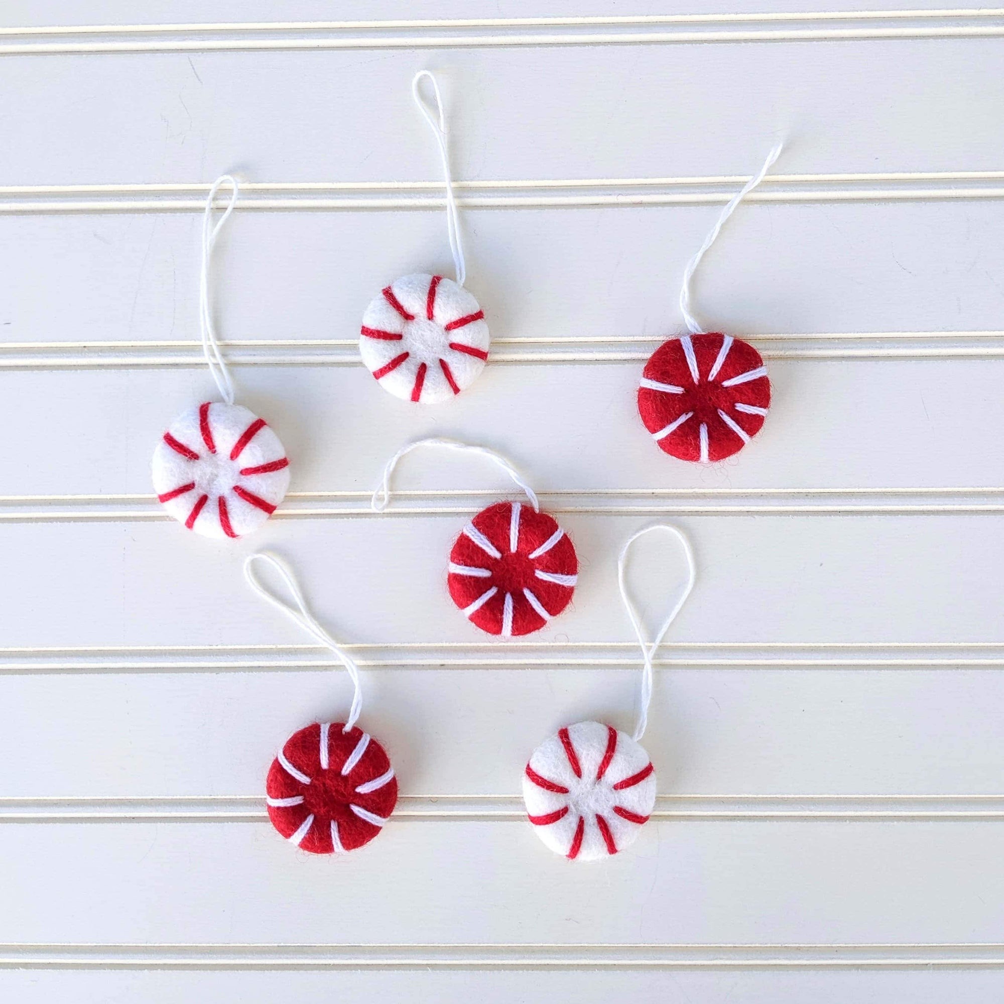 Friendsheep Sustainable Wool Goods set of 6 Peppermint Eco Fresheners Ornaments - Reds