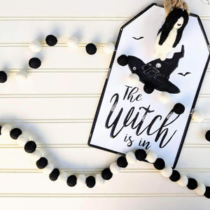 Friendsheep The Witch Is In - Eco Garland